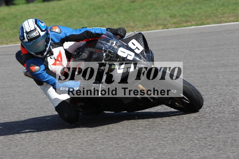/Archiv-2022/64 19.09.2022.09 Plüss Moto Sport Yamaha Fun Day ADR/Einsteiger/999